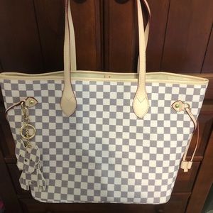 Daisy Rose Checkered Tote